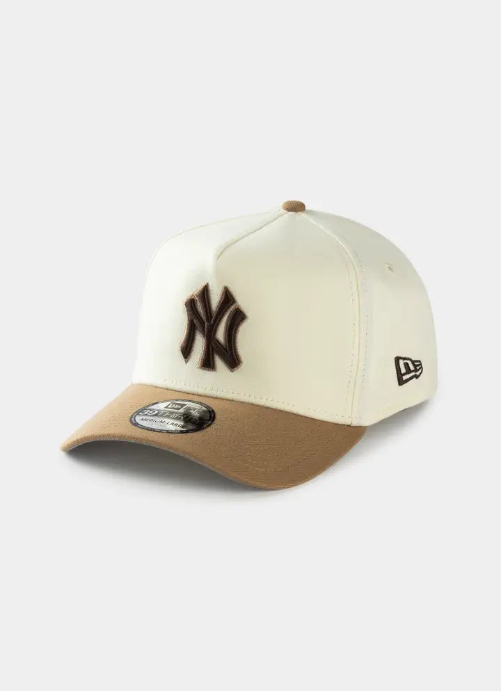 New Era New York Yankees White Sandy Bay 39THIRTY Stretch Fit