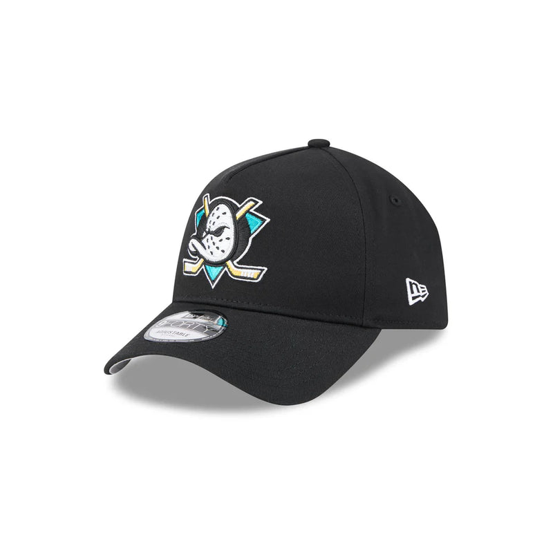 New Era Anaheim Ducks Black Retro Ducks 9FORTY A-Frame Snapback