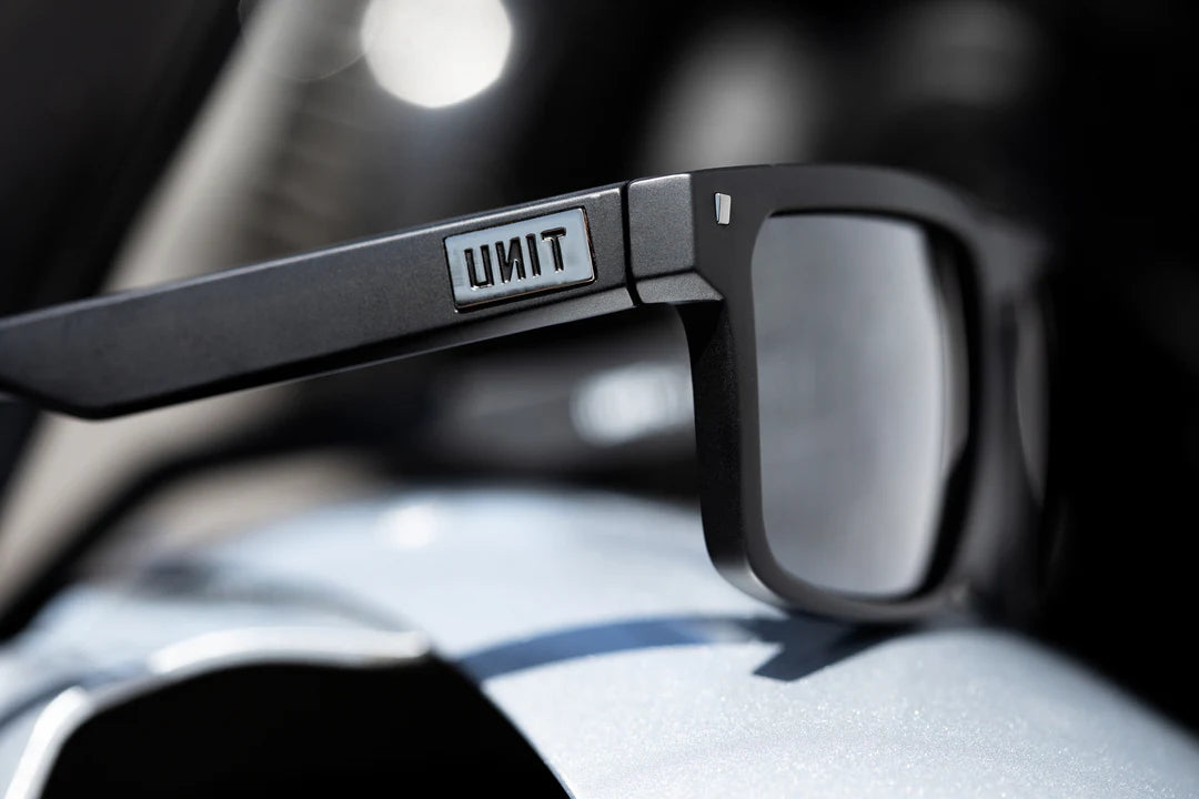 Unit Primer Polarised Sunglasses - Matte Black