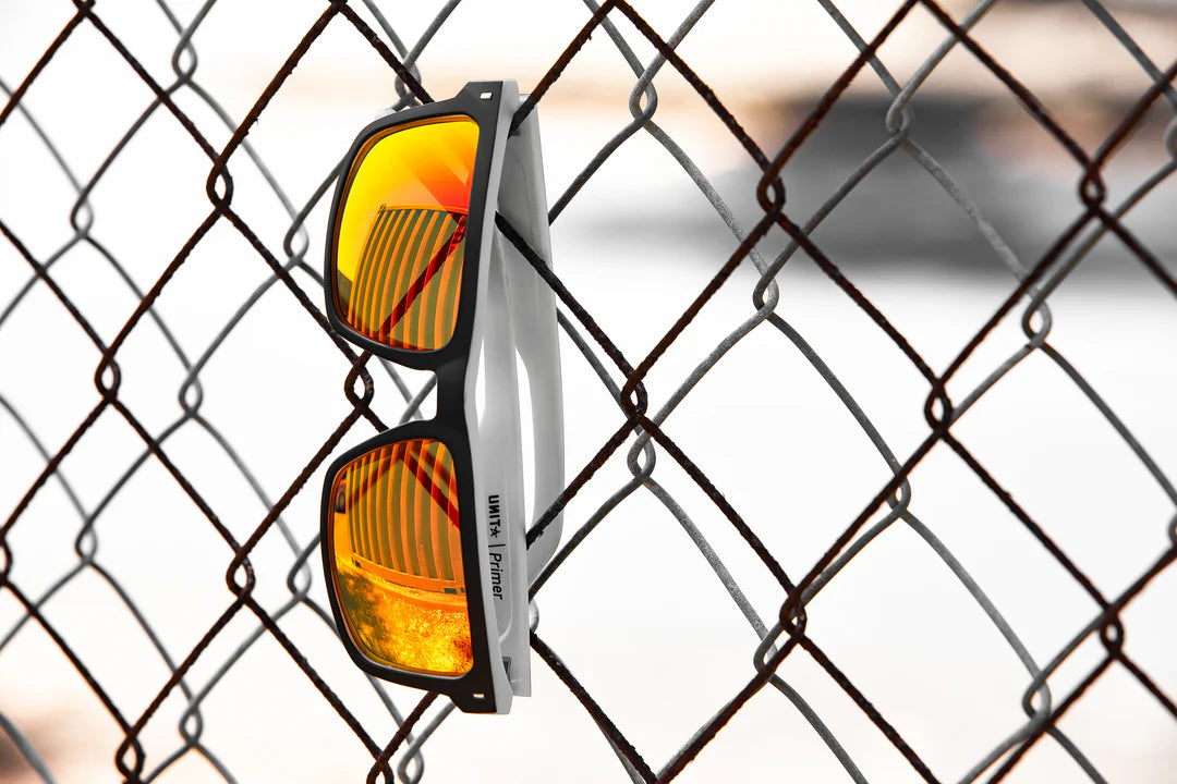Unit Primer Polarised Sunglasses - Matte Black / White