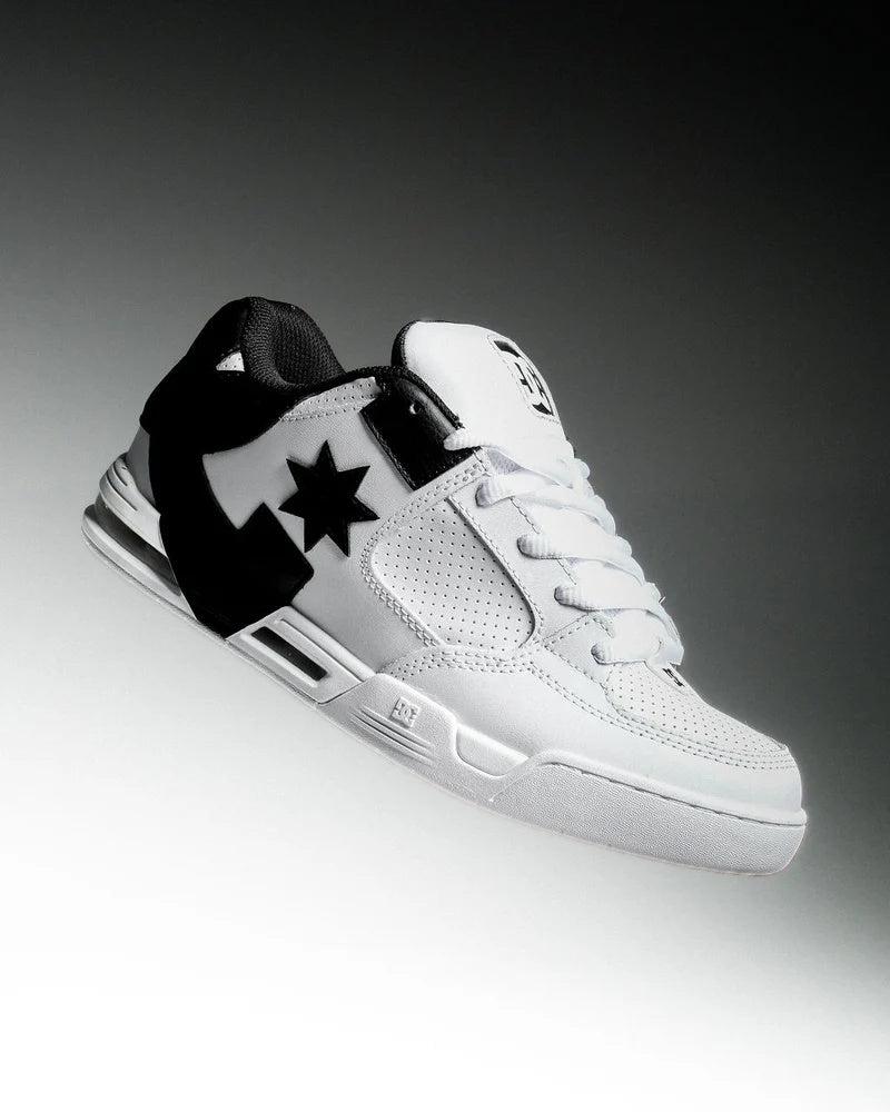 DC Command - White/Black