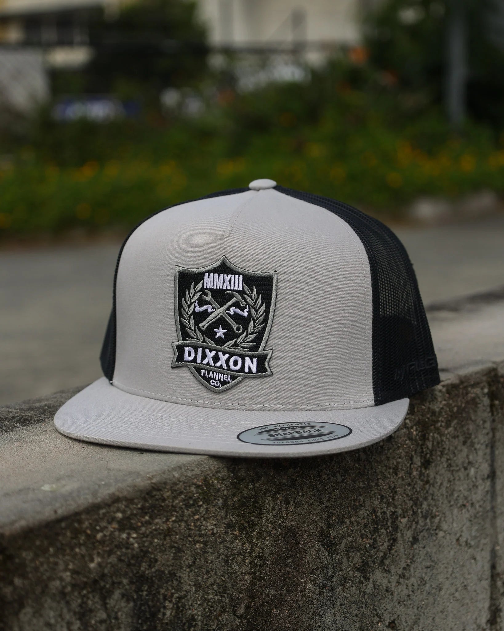 Dixxon Shield Flat Bill Snapback Charcoal/Black