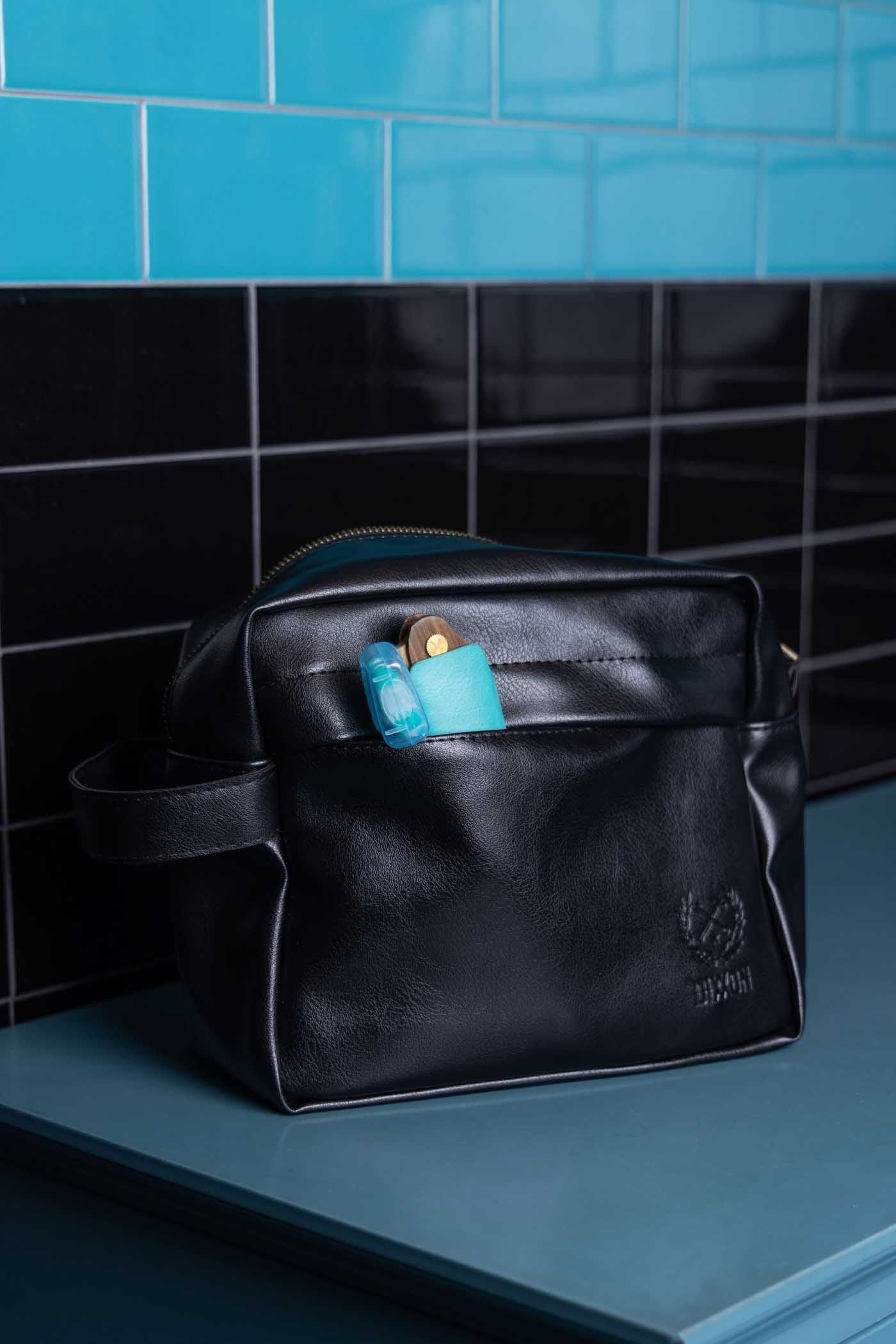 Dixxon Toiletry Bag Black