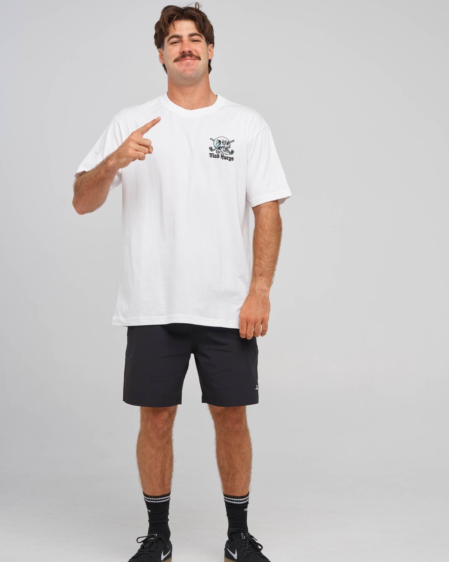 THE MAD HUEYS HITTIN FK ALL | SS TEE