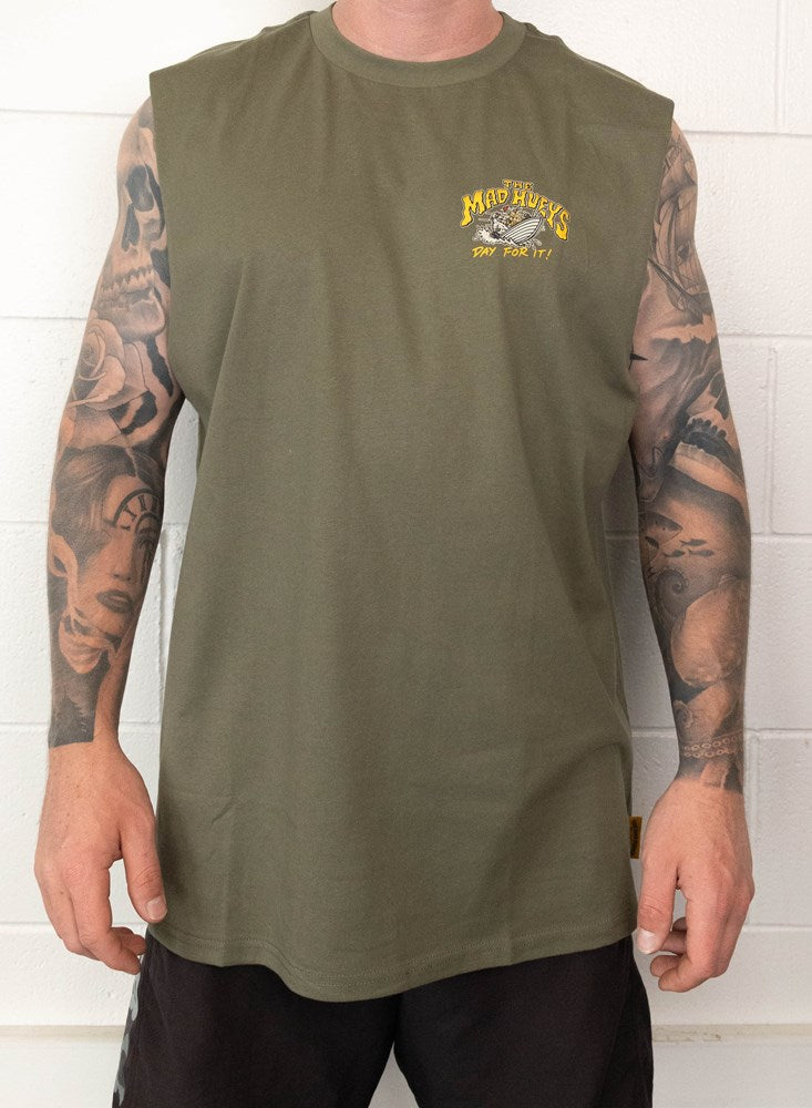 The Mad Hueys Tins and Tinnies NZ Muscle