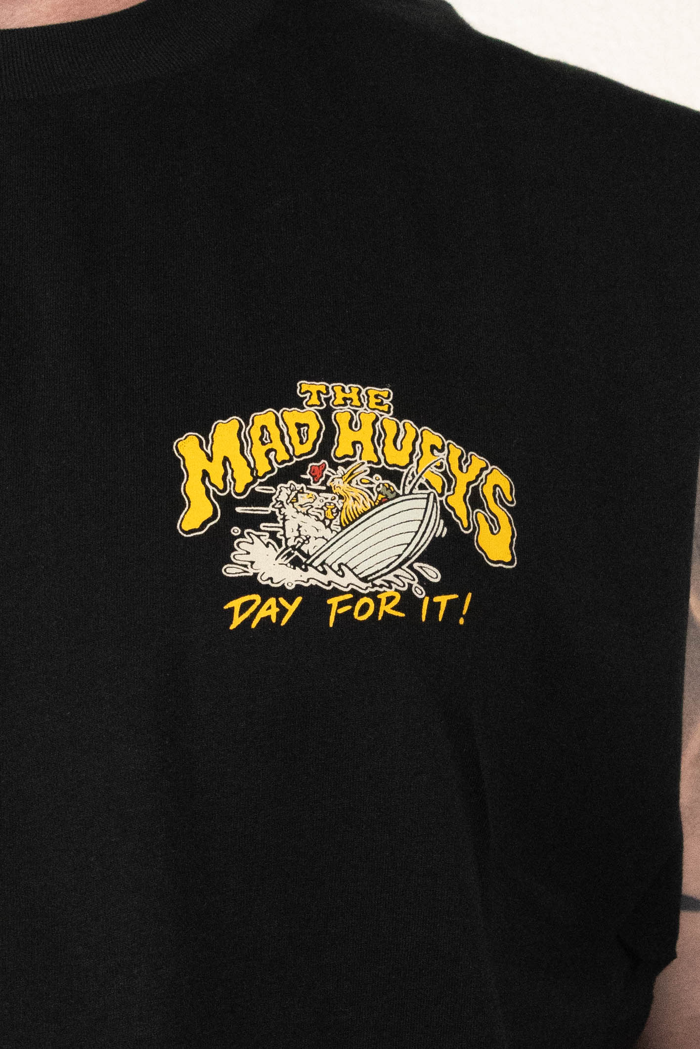 The Mad Hueys Tins and Tinnies NZ Muscle