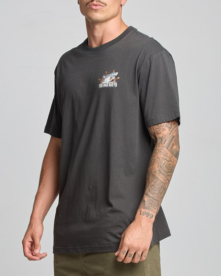 The Mad Hueys CATCH FISH | SS TEE
