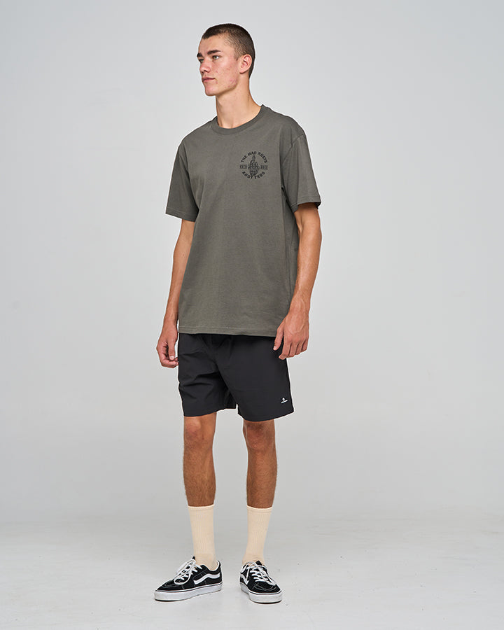 The Mad Hueys FKRS AHOY | SS TEE