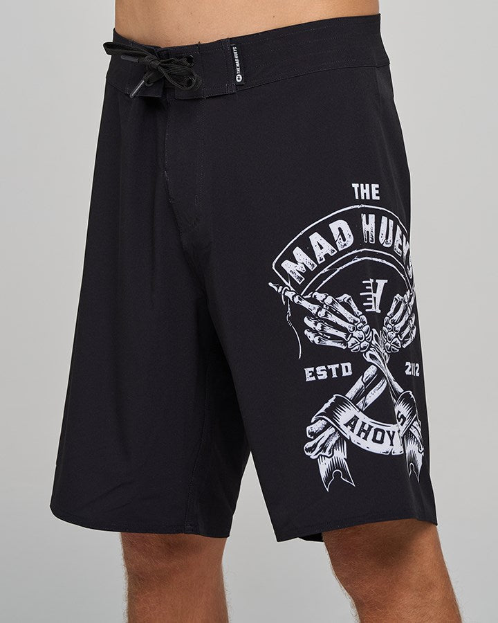The Mad Hueys FKRS AHOY | 20" BOARDSHORT