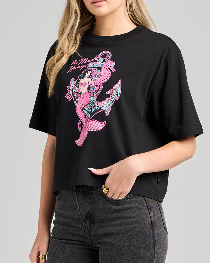The Mad Hueys SEAHORSE ANCHOR | WOMENS BOXY SS TEE