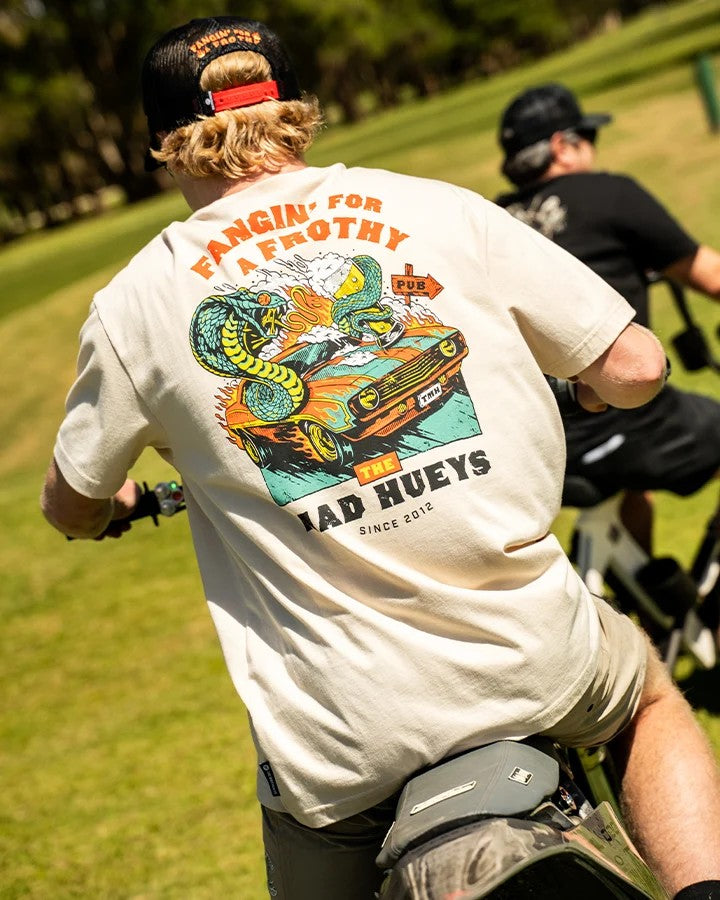 The Mad Hueys FROTHY FANGING | SS TEE