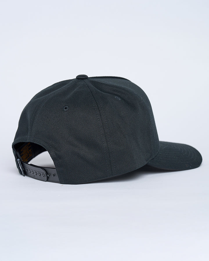 THE MAD HUEYS TRIPLE ON THE ROCKS | TWILL SNAPBACK