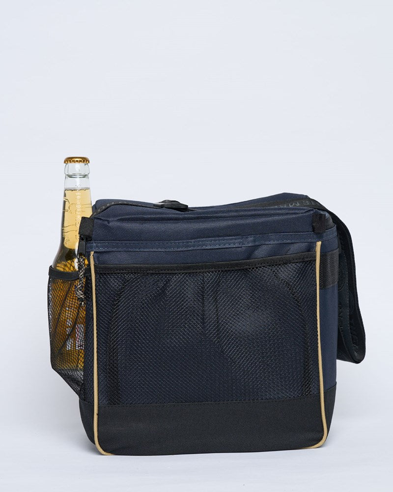 The Mad Hueys BEERAMUNDI | COOLER BAG