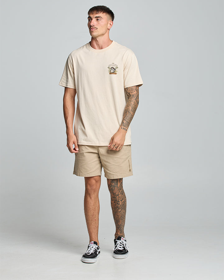The Mad Hueys Shipwrecked Captain Tee