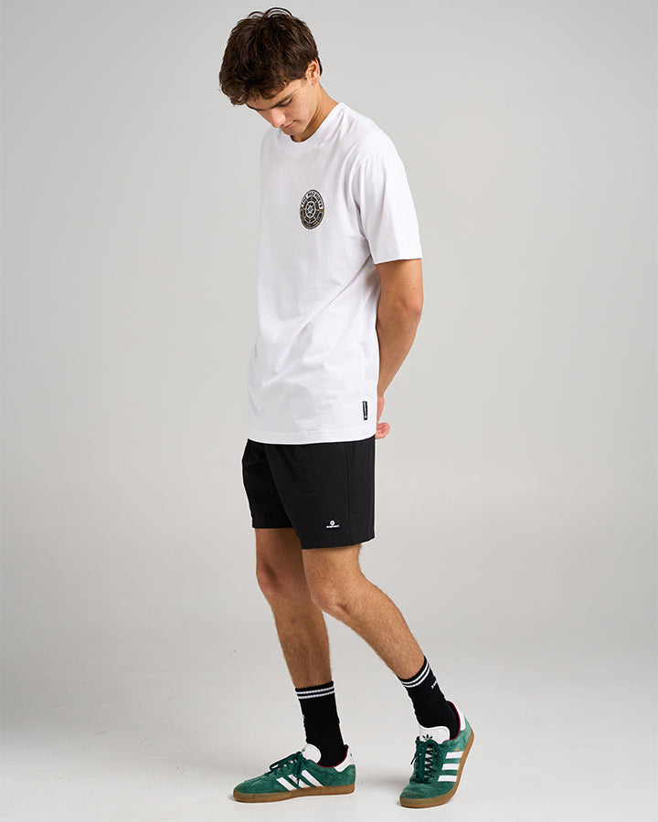 The Mad Hueys HUEYS SHIP WHEEL | SS TEE