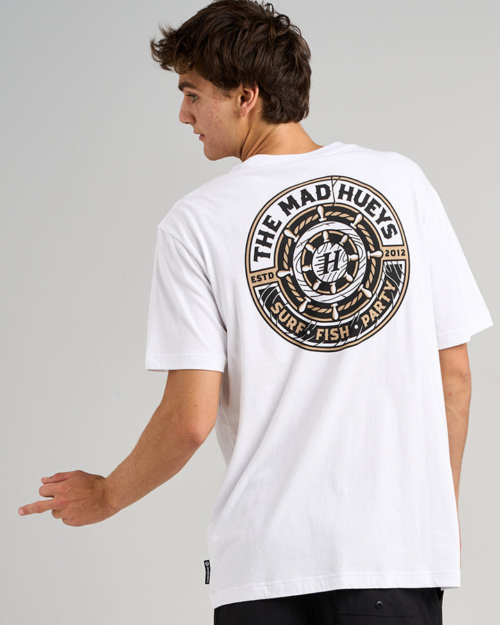 The Mad Hueys HUEYS SHIP WHEEL | SS TEE
