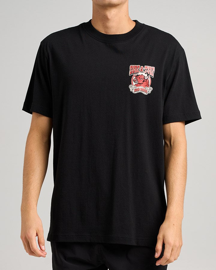 The Mad Hueys SURF AND TURF | SS TEE