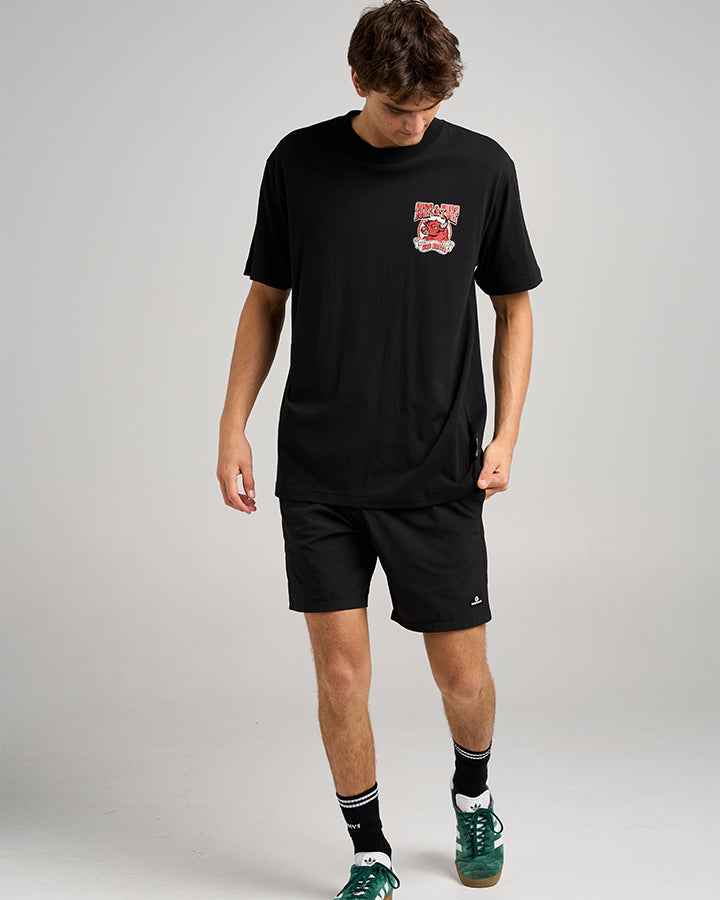 The Mad Hueys SURF AND TURF | SS TEE