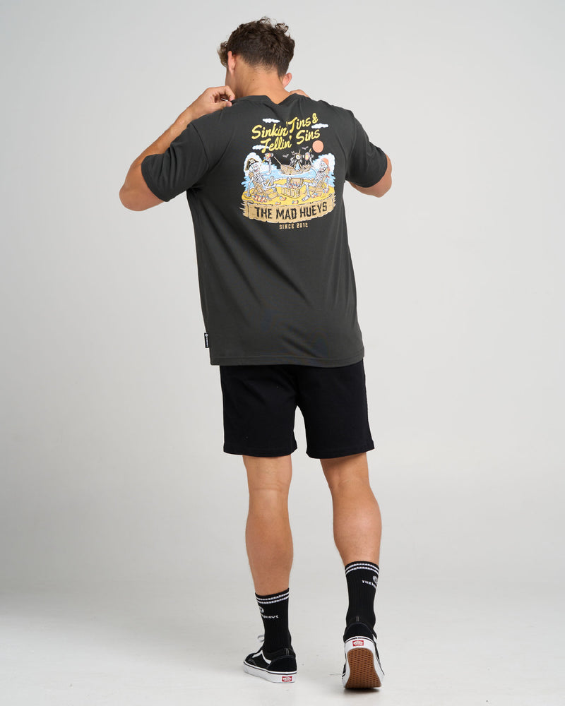 THE MAD HUEYS SINKIN TINS | SS TEE