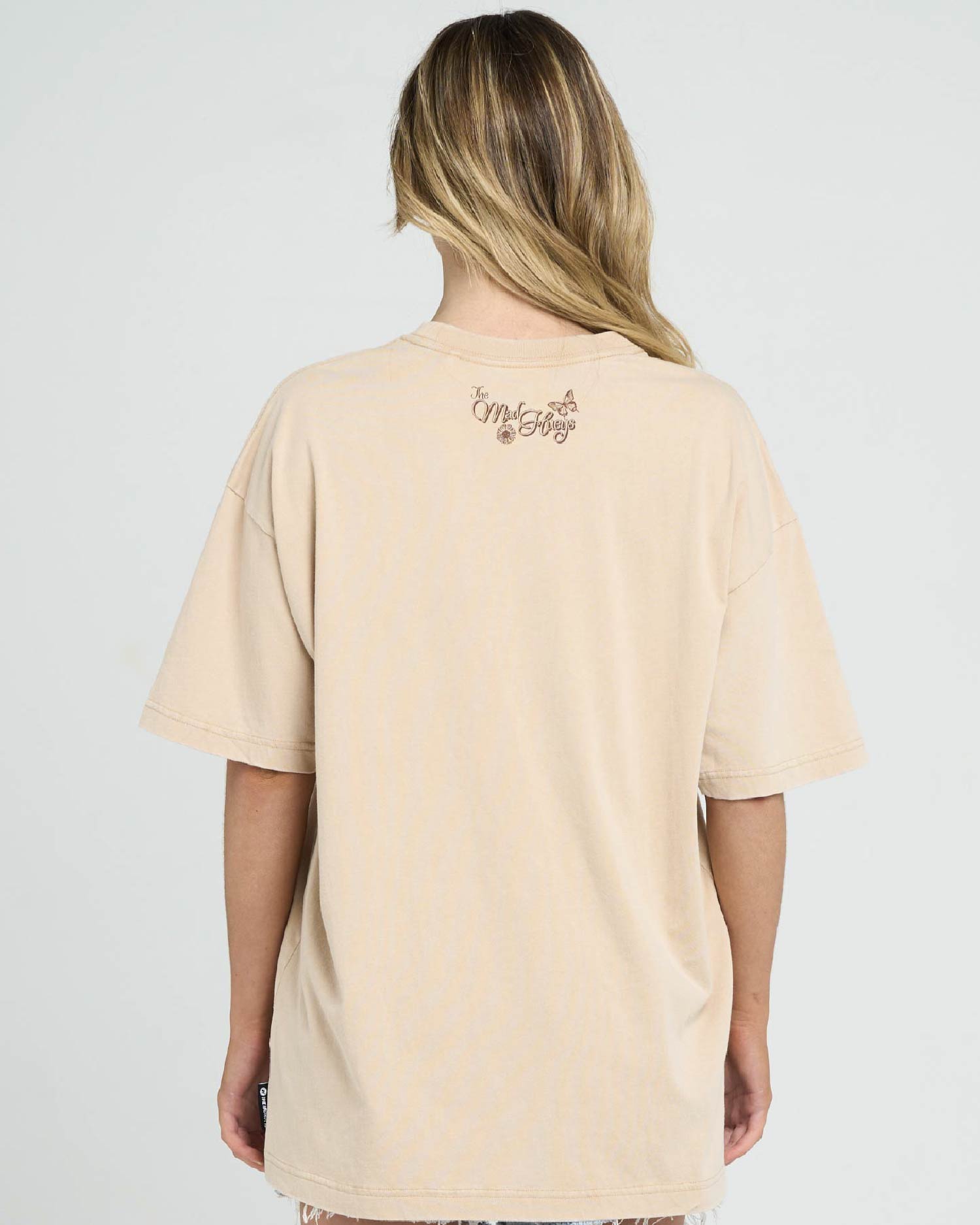 THE MAD HUEYS BUTTERFLY ANCHOR | WOMENS OVERSIZED TEE