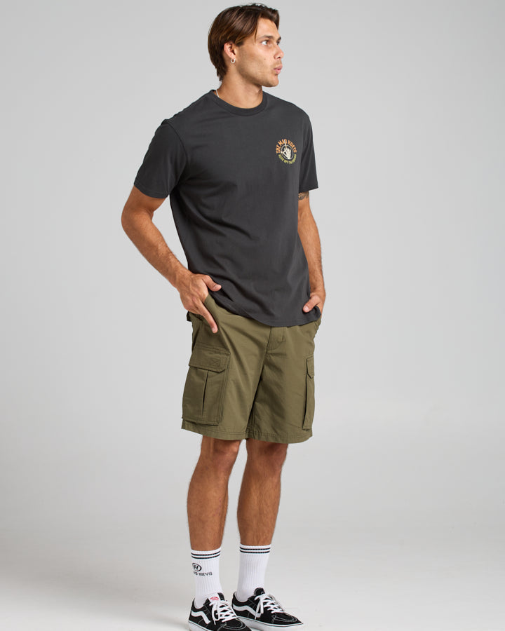 The Mad Hueys FK OFF IM FISHING | SS TEE