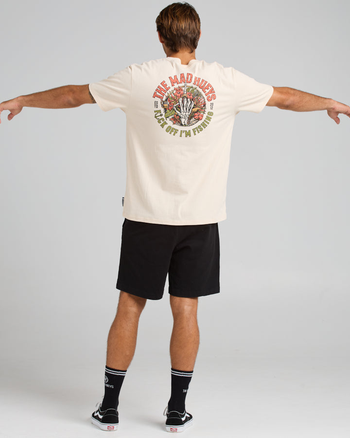 The Mad Hueys FK OFF IM FISHING | SS TEE