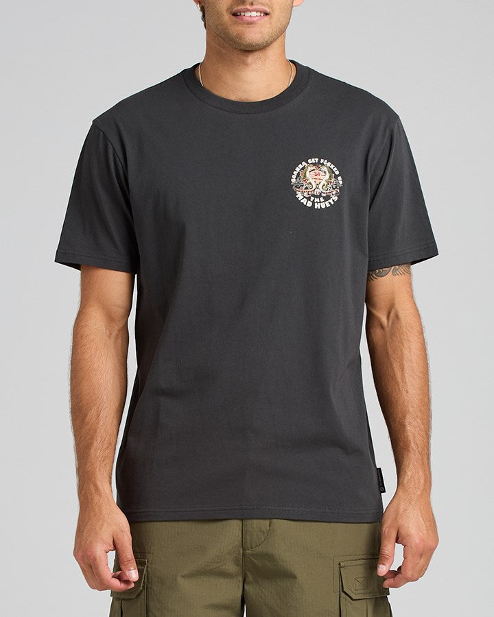 The Mad Hueys GOANNA GET FKD UP | SS TEE