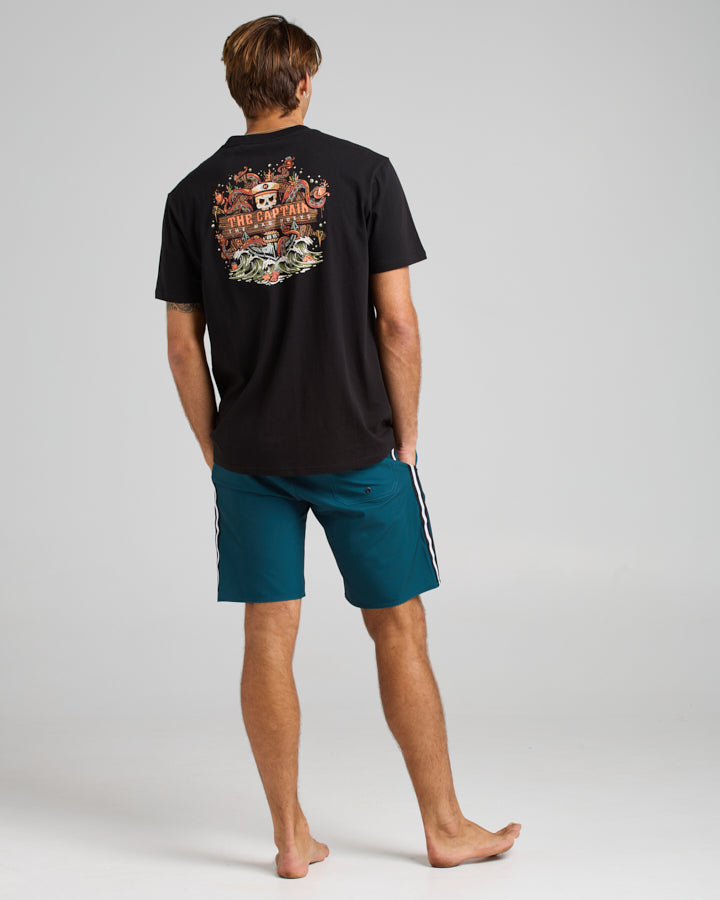 The Mad Hueys THE KRAKEN CAPTAIN | SS TEE