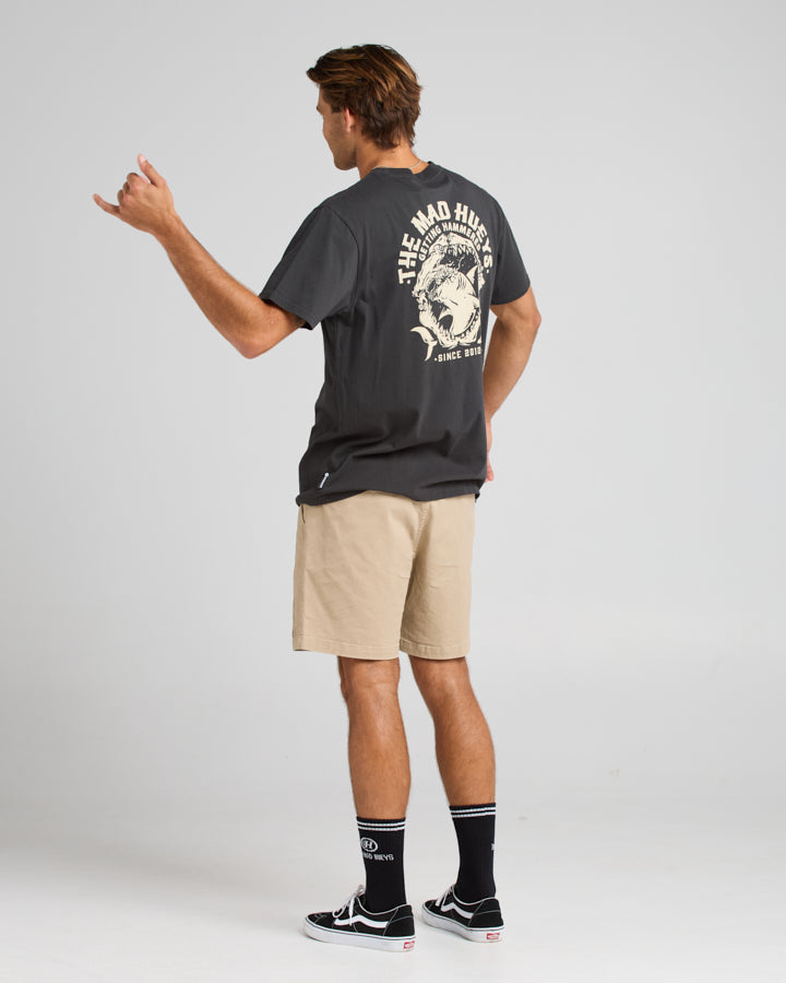 The Mad Hueys GETTING HAMMERED | SS TEE