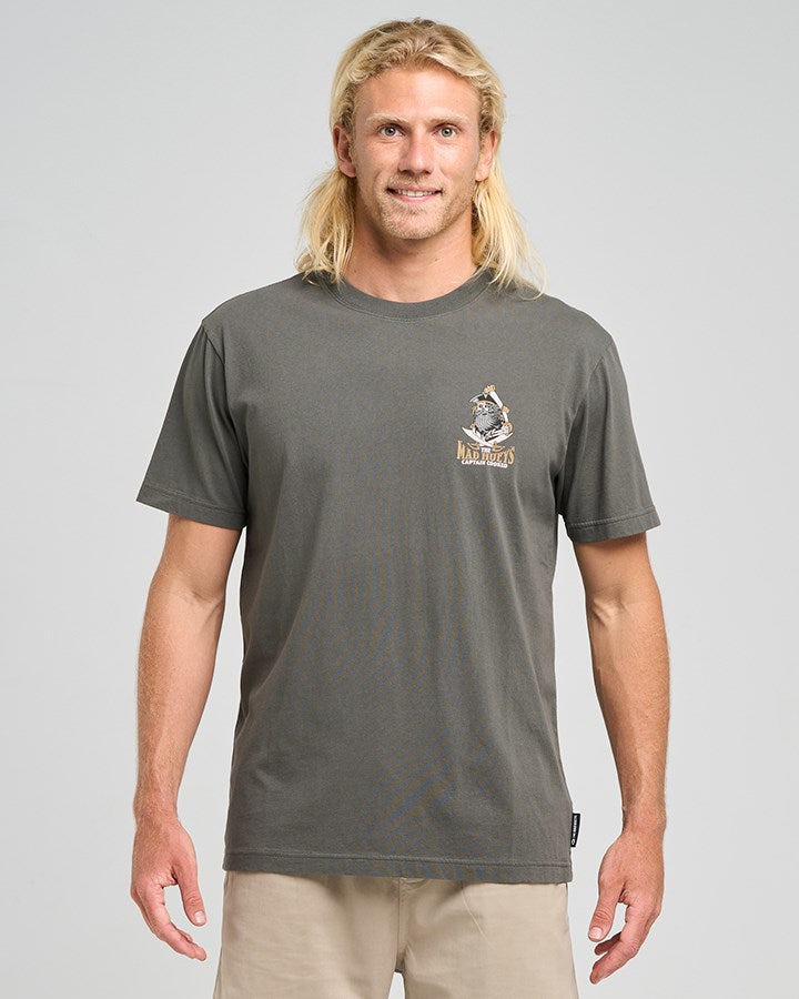 The Mad Hueys CAPTAIN SHIP FACED | SS TEE