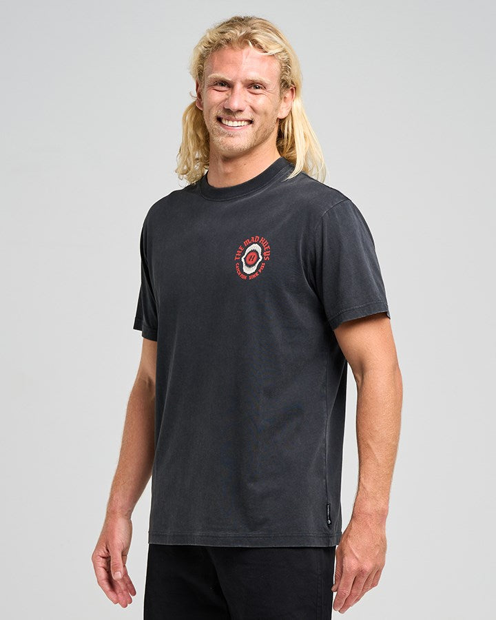 The Mad Hueys SHARK TINS | SS TEE