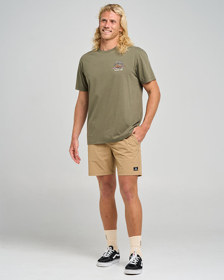 The Mad Hueys KRAKEN PORT HOLE | SS TEE