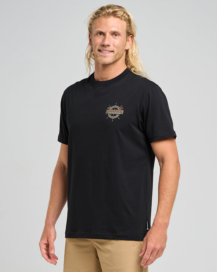 The Mad Hueys THE SEA CAPTAIN | SS TEE