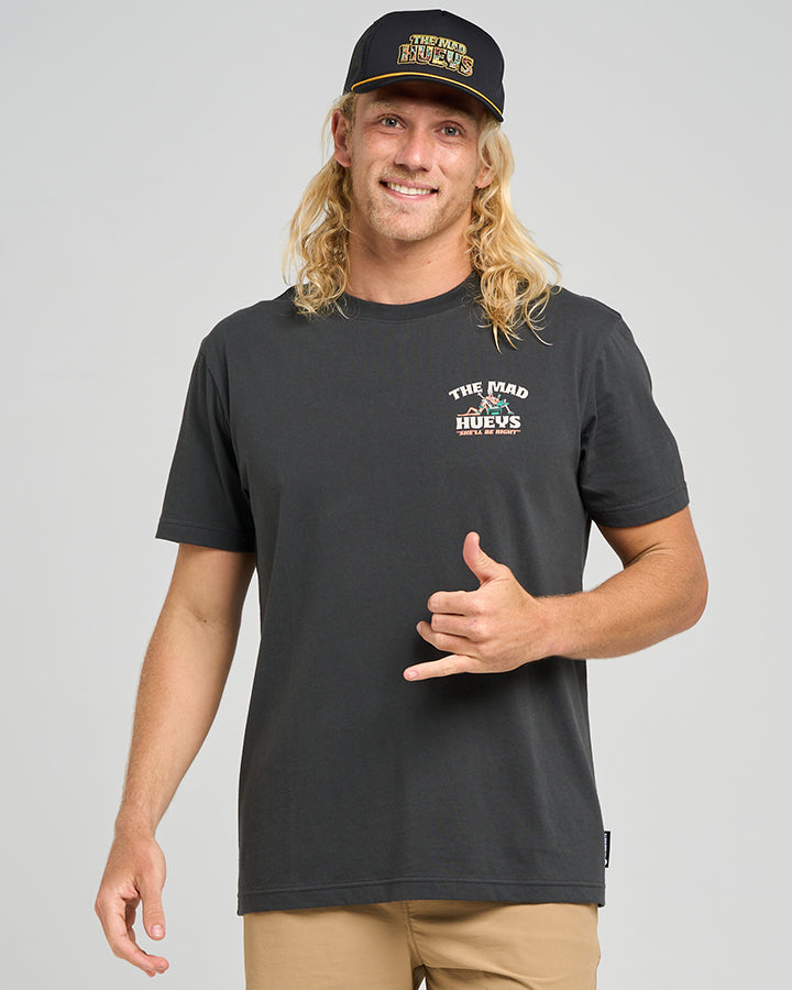The Mad Hueys SHE'LL BE RIGHT | SS TEE