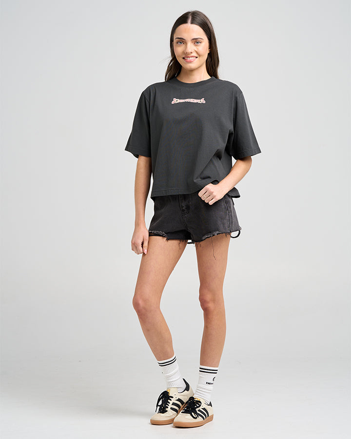 The Mad Hueys MAKE NO BONES | WOMENS BOXY TEE