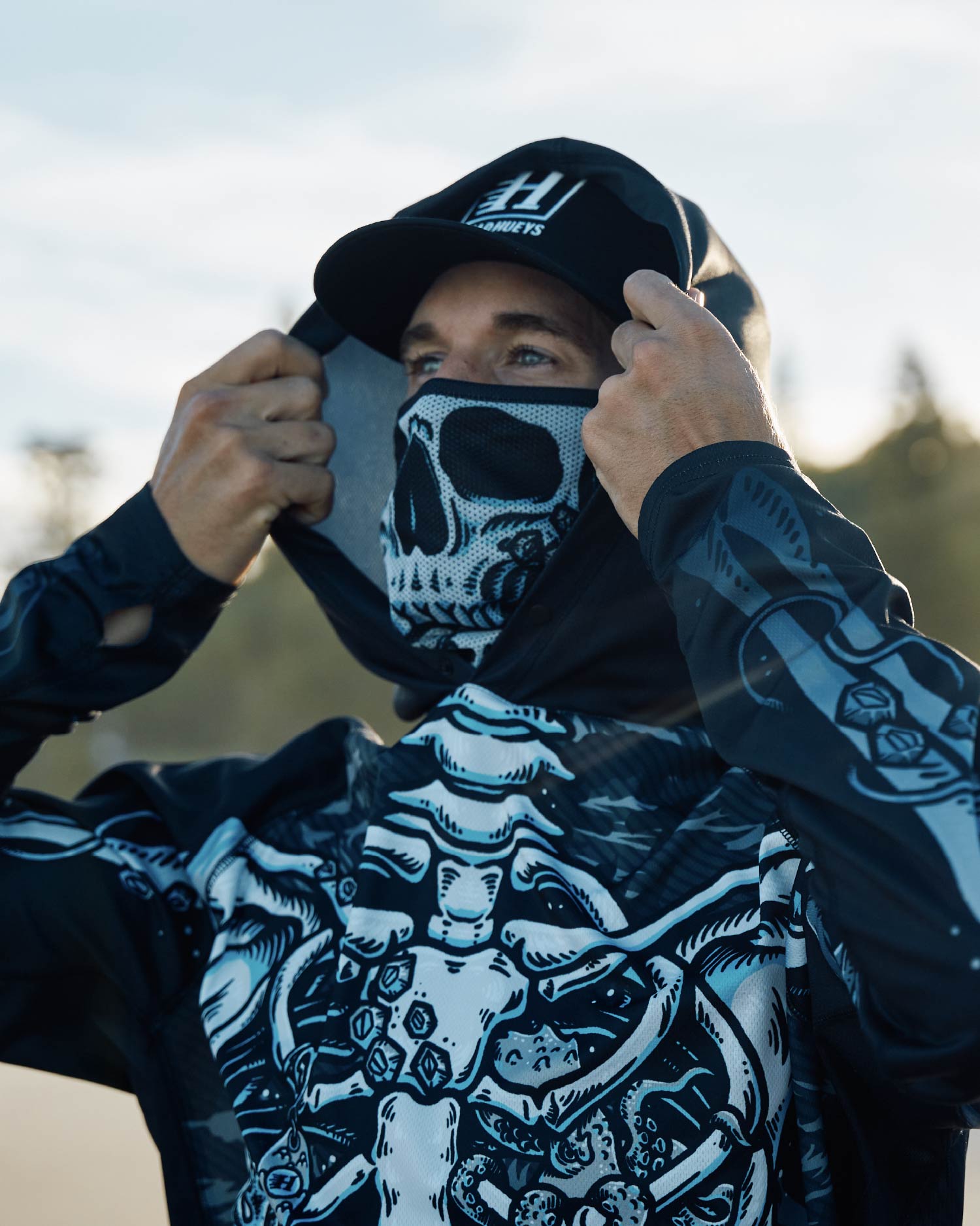 The Mad Hueys SKELETON HUEYS | UPF 50+ HOODED MASKED FISHING JERSEY