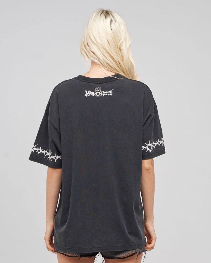 The Mad Hueys METAL HEART | WOMENS OVERSIZED TEE