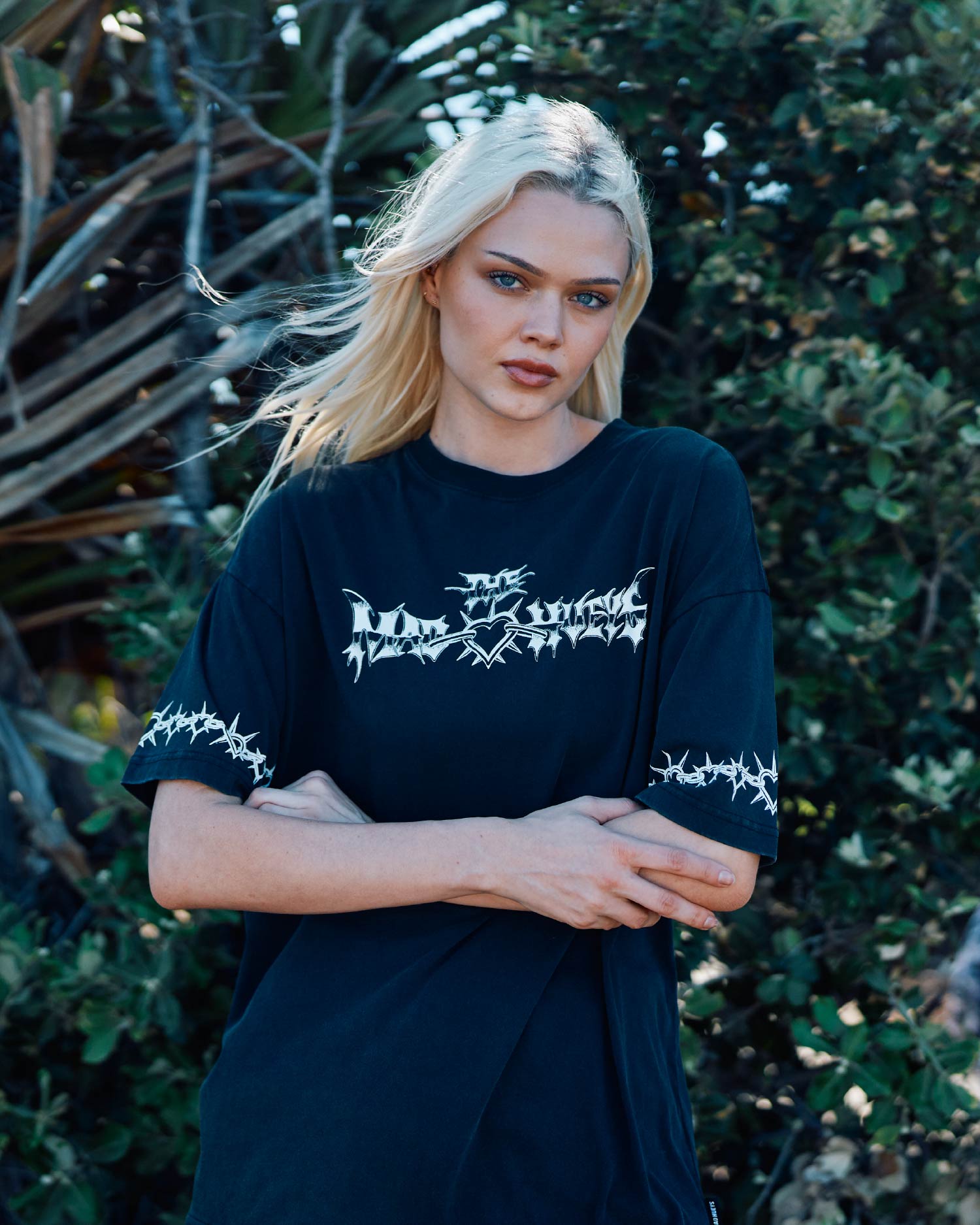The Mad Hueys METAL HEART | WOMENS OVERSIZED TEE