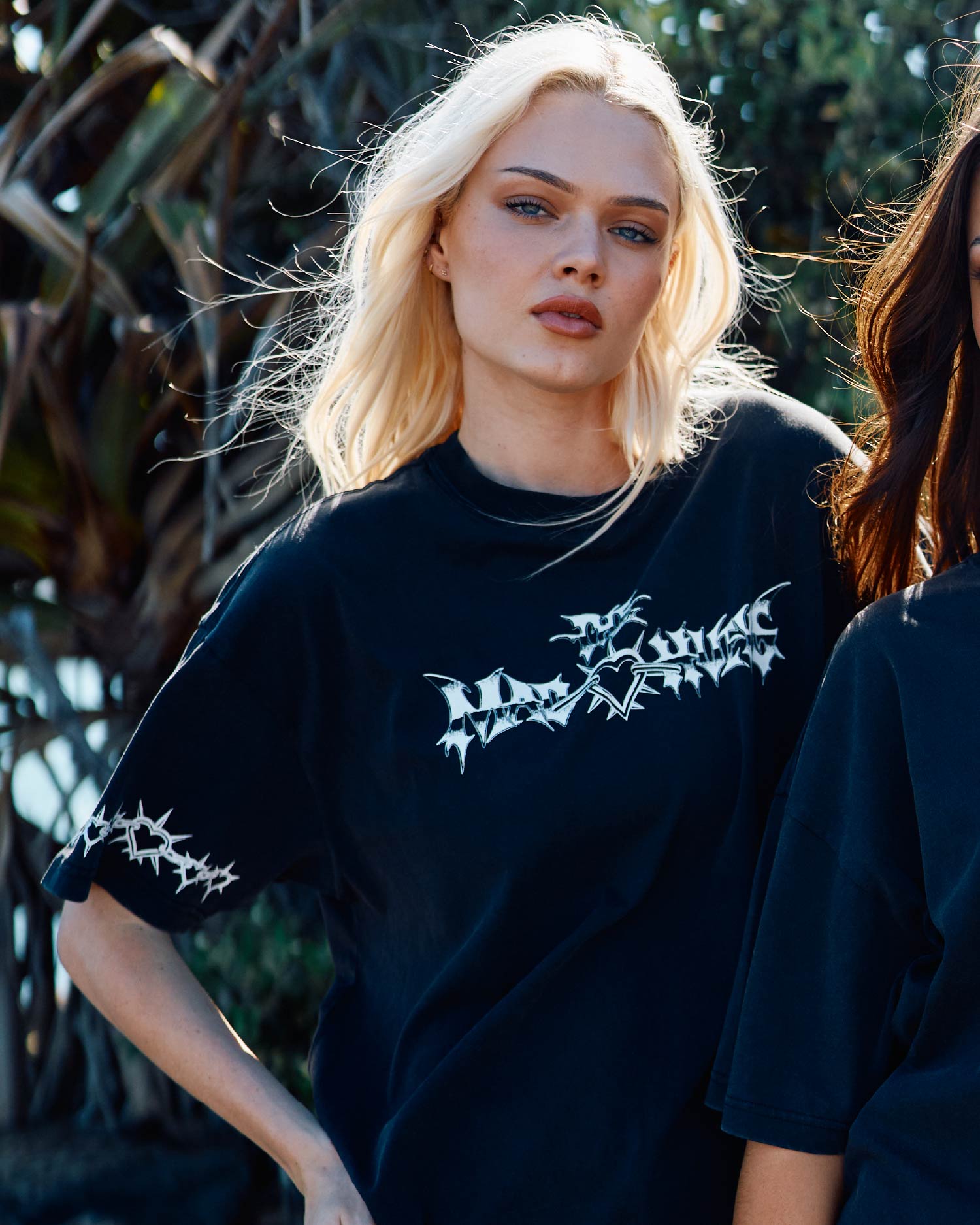 The Mad Hueys METAL HEART | WOMENS OVERSIZED TEE