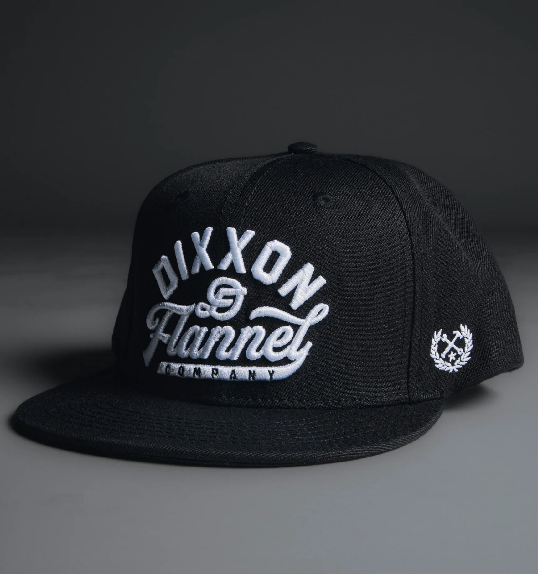 Dixxon Script Snapback - Black