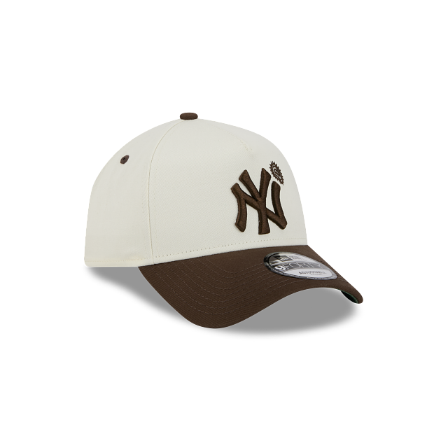 New Era New York Yankees Walnut Paisley 9FORTY A-Frame Snapback