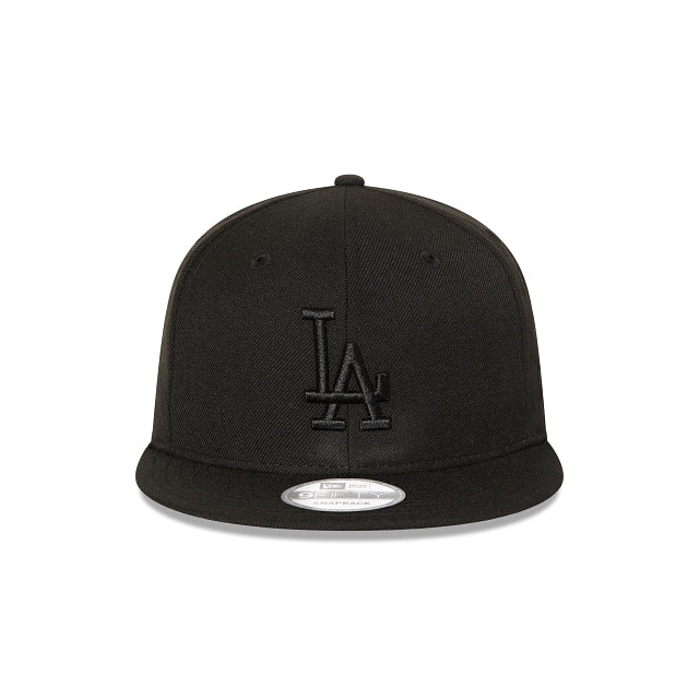 New Era Los Angeles Dodgers Black on Black 9FIFTY Snapback